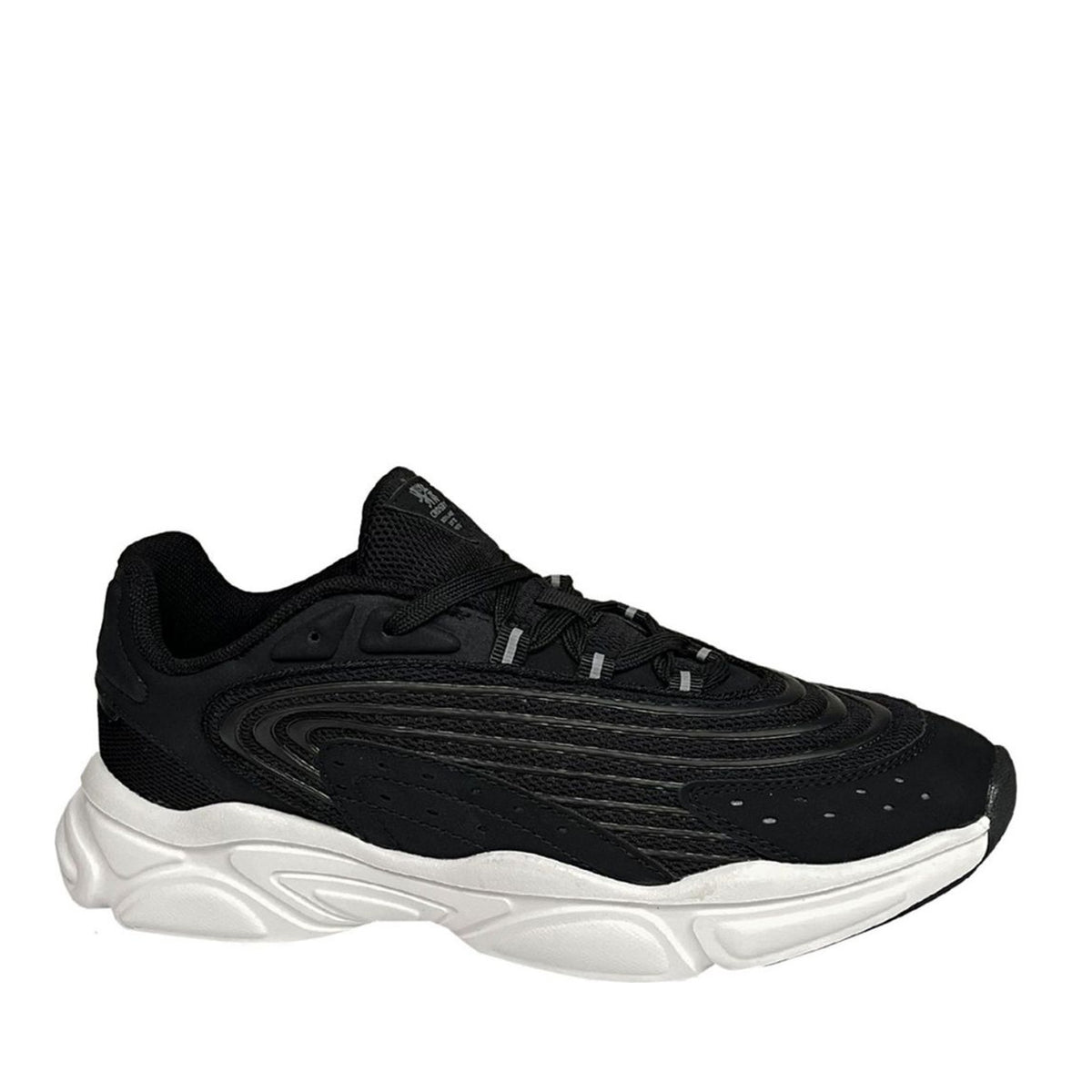 black casual closed sneakers