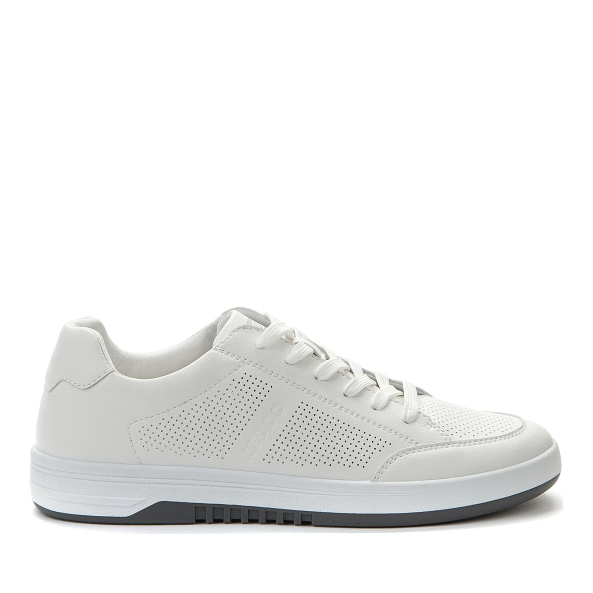 white casual closed sneakers