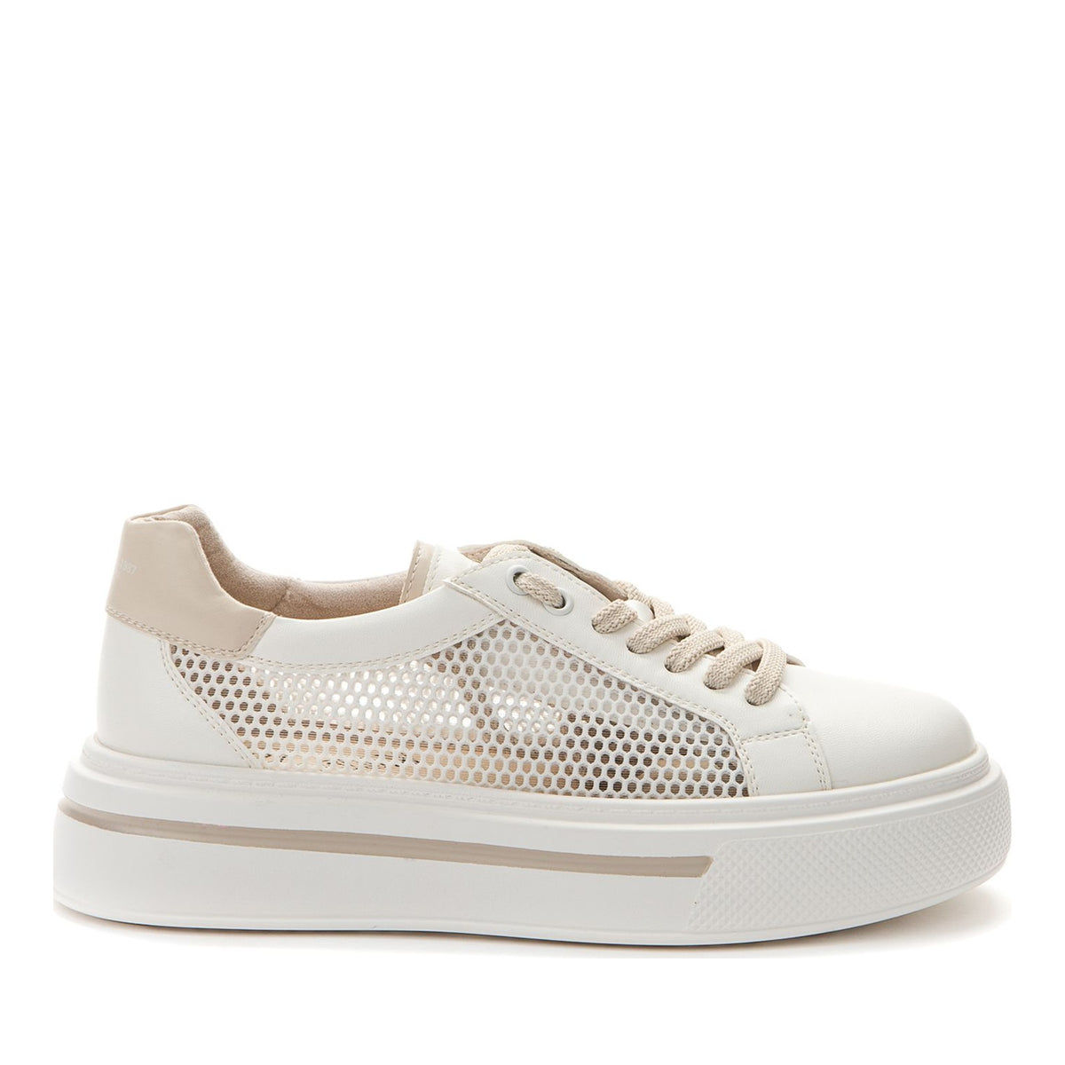 beige casual closed sneakers