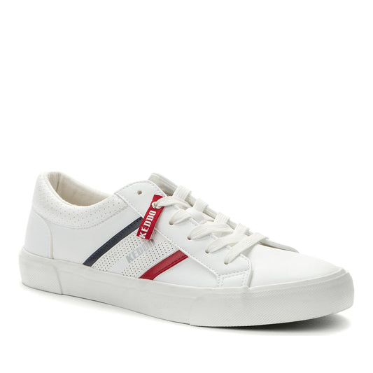 white casual closed sneakers