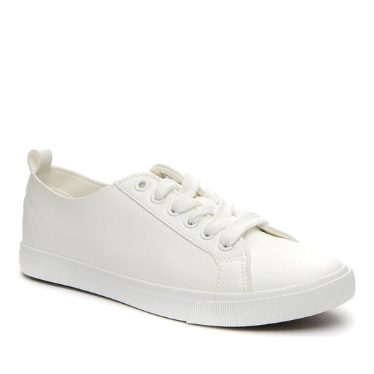 white casual closed sneakers