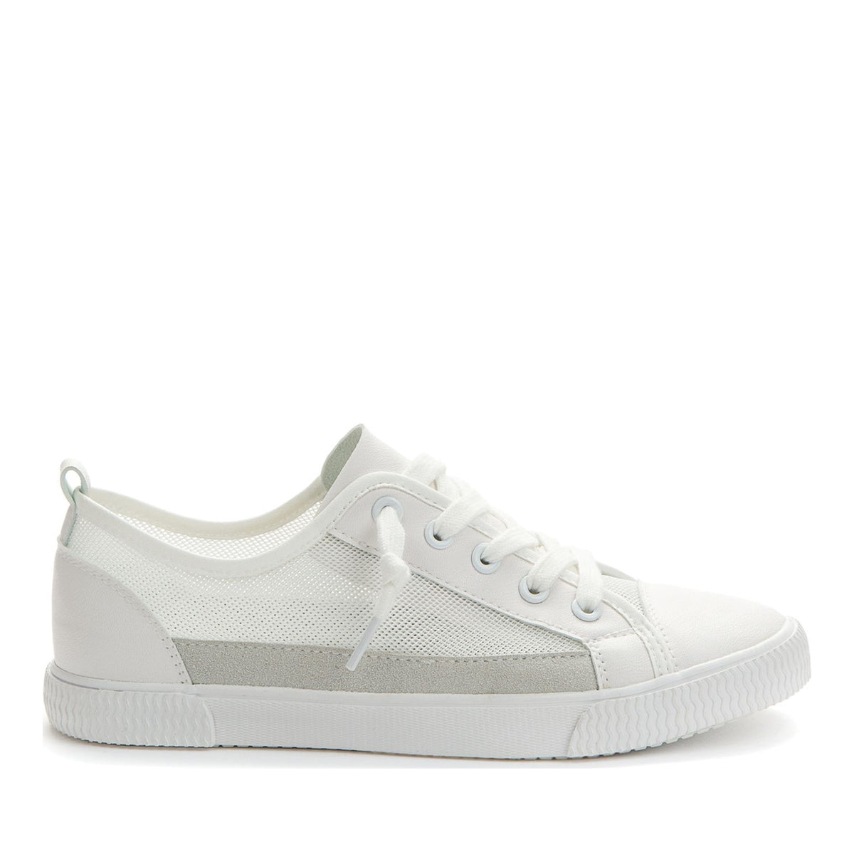 white casual closed sneakers