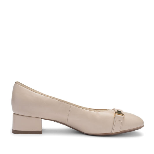 Graz Women's Beige Open-Toe Ballet Flats