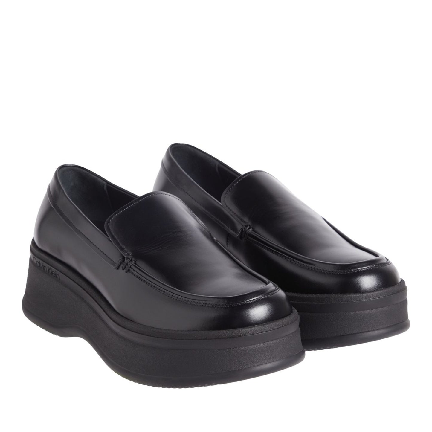 Pitched Women's Black Loafers