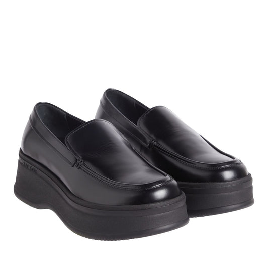 Pitched Women's Black Loafers
