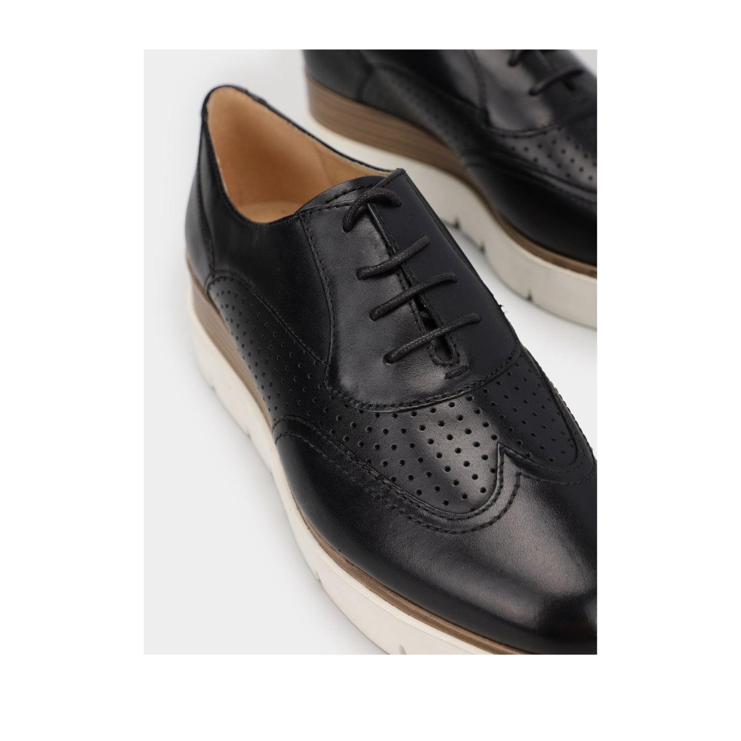 Women's Black Shoes