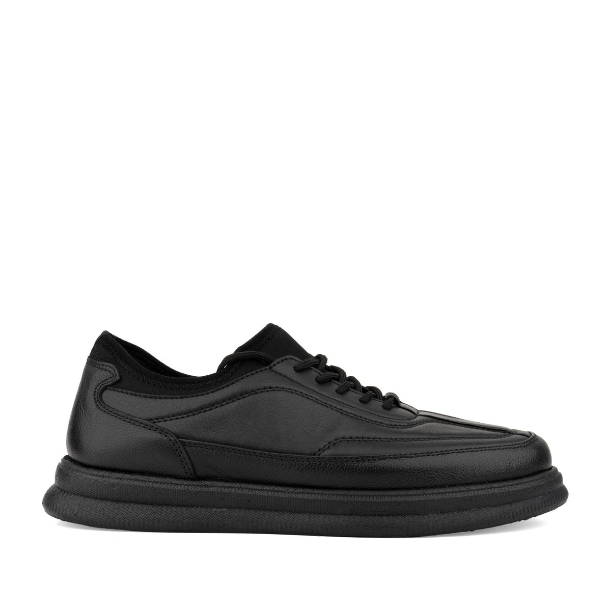 black casual closed leisure