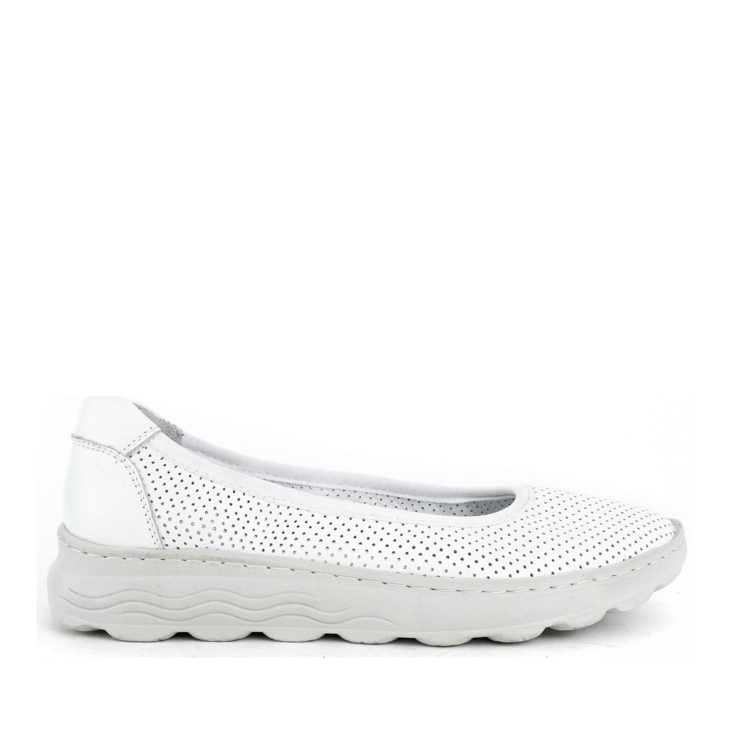 Women's White Ballet Flats