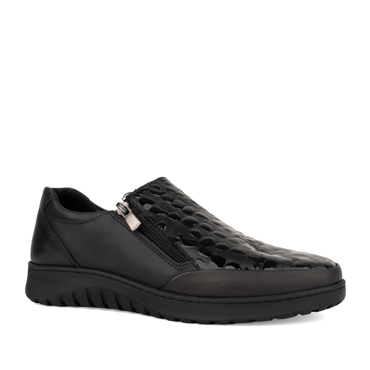 black casual closed leisure