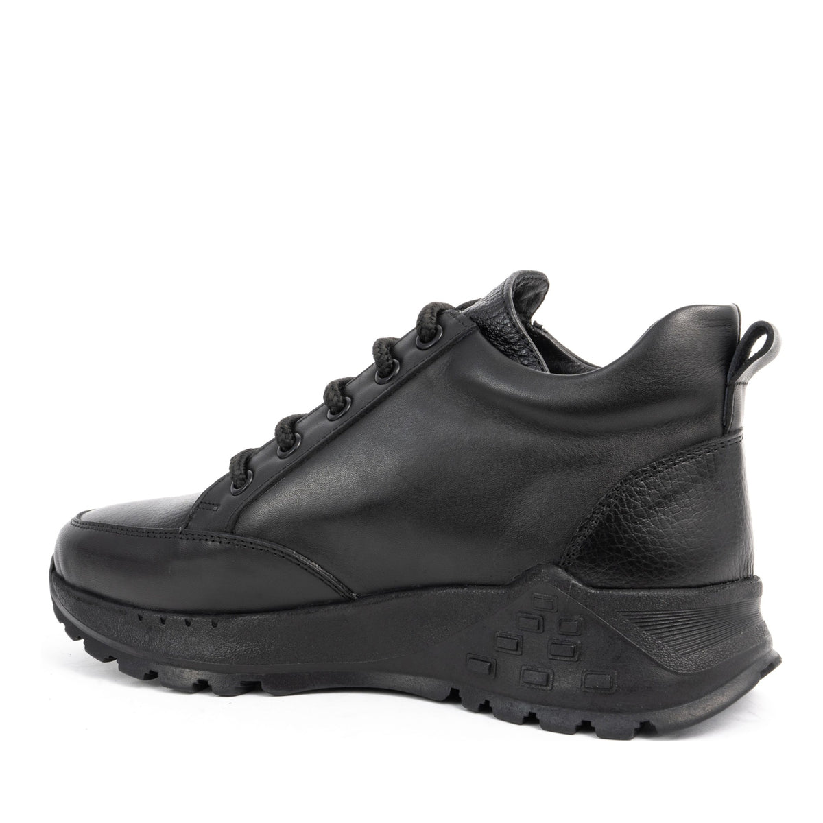 black casual closed booties
