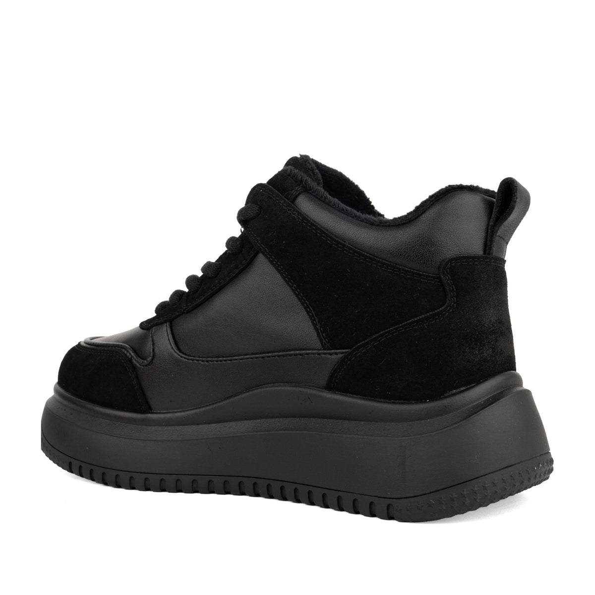 black casual closed leisure