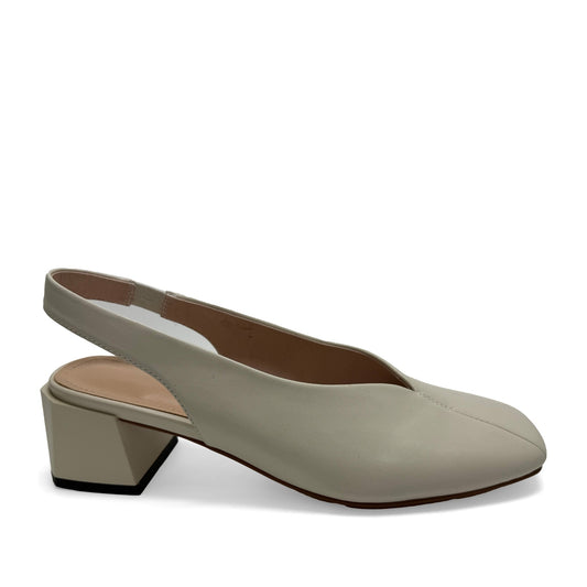 Women's Beige Dress Flats