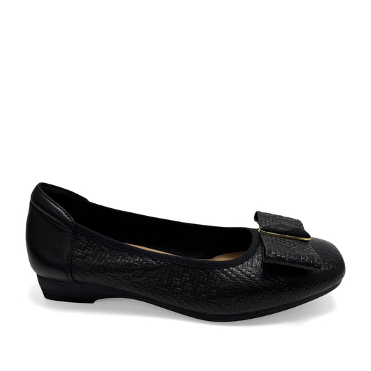 Women's Black Ballet Flats