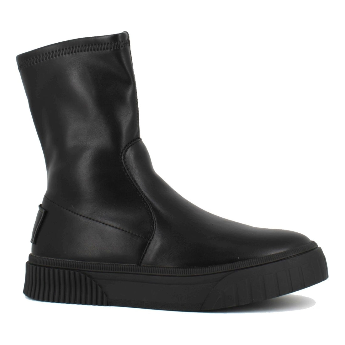 black casual closed boots