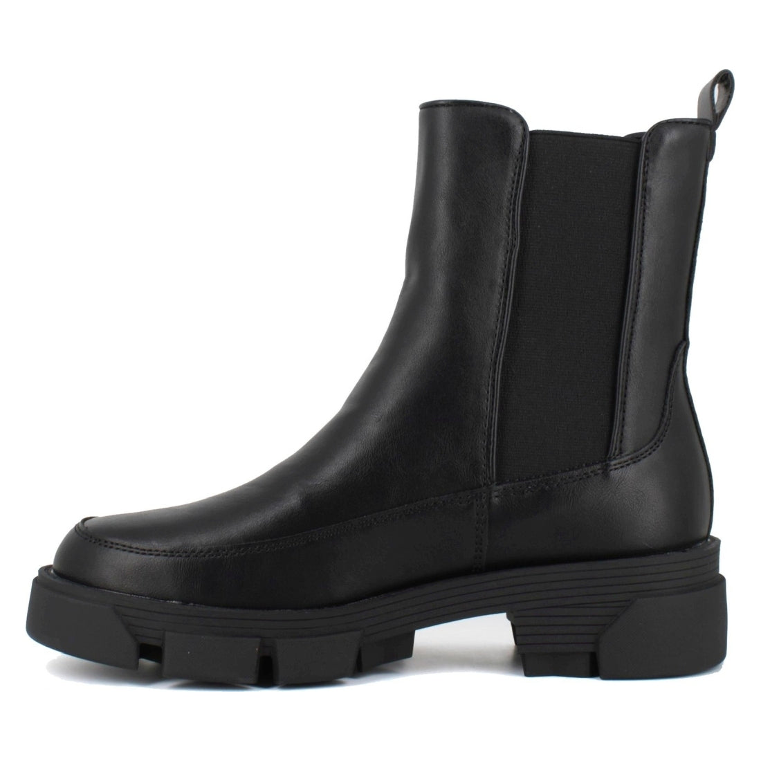 black casual closed boots