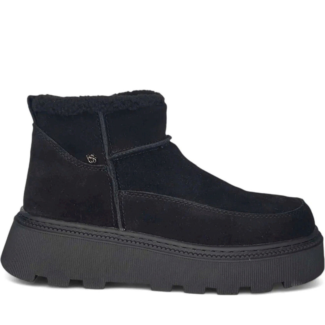 black casual closed booties