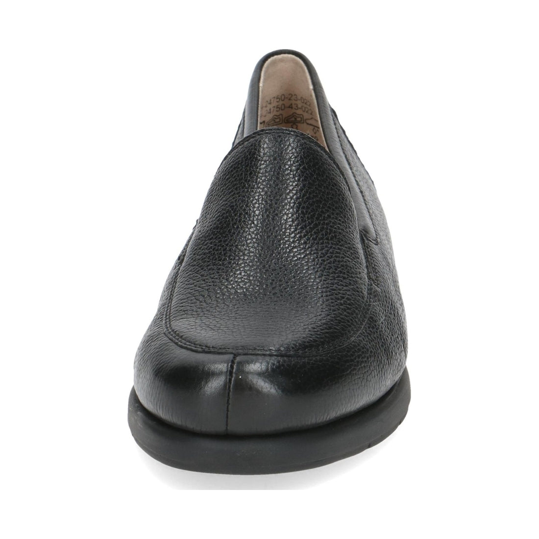 black casual closed loafers