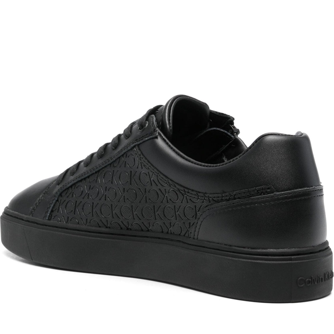 low top lace up leisure triple black mono