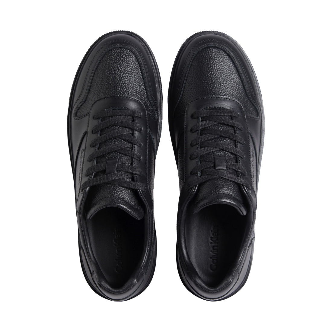 low top lace up leisure triple black