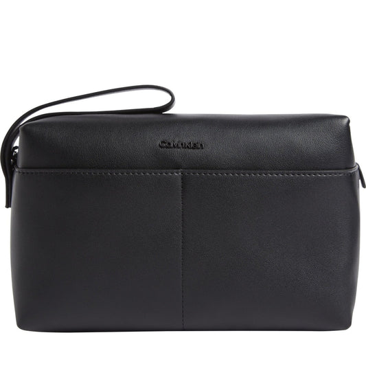 clean washbag