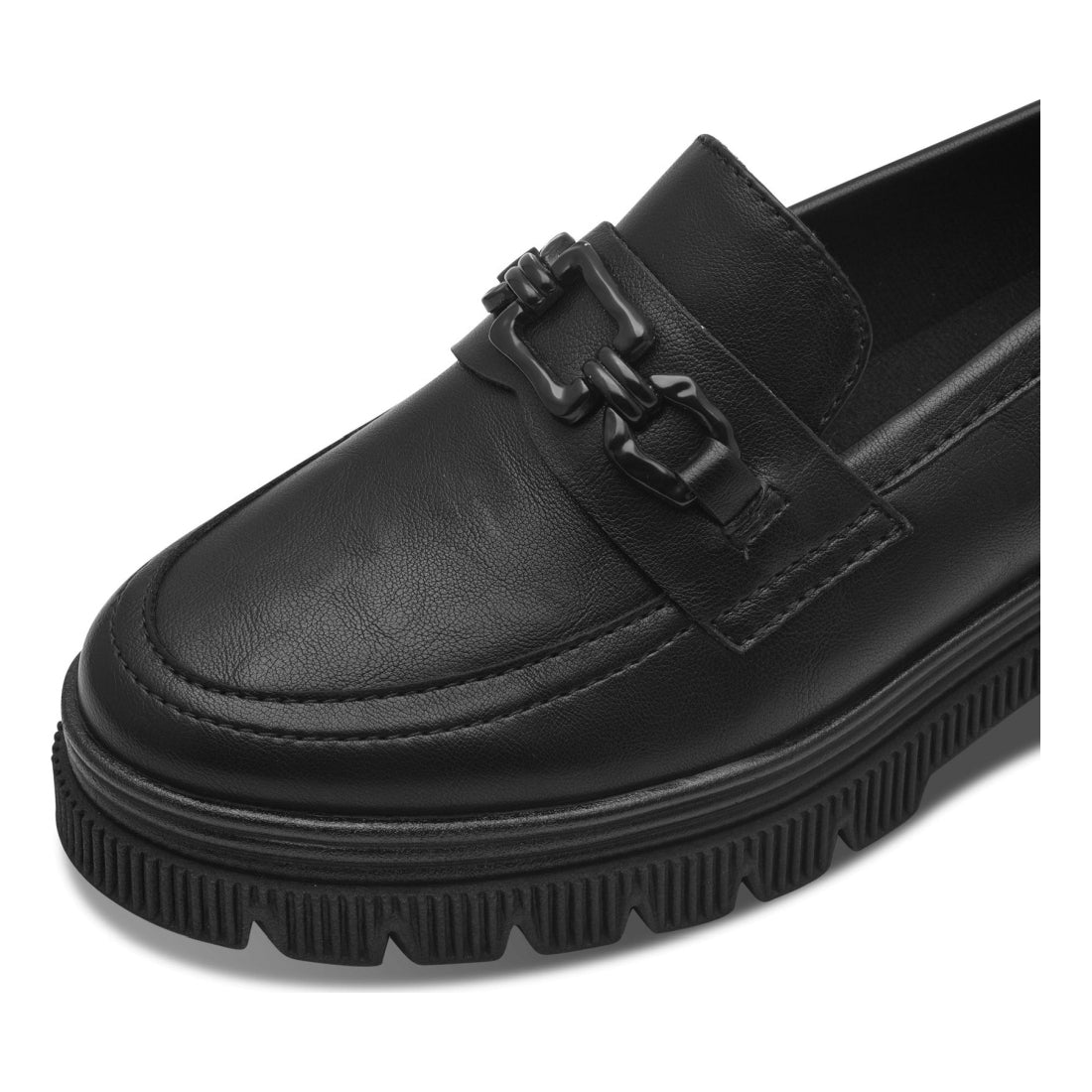 black nappa elegant closed loafers