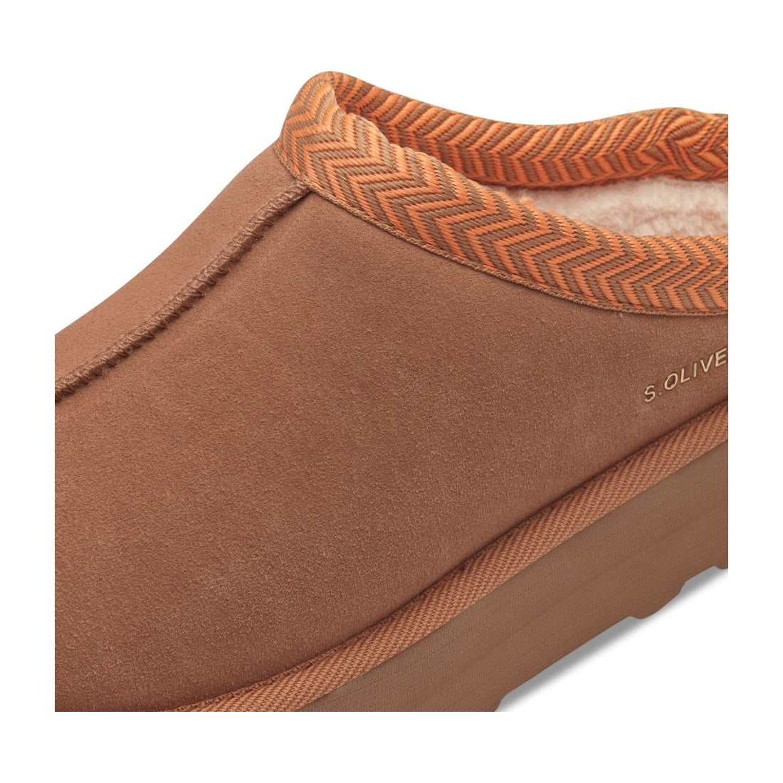 cognac casual closed booties