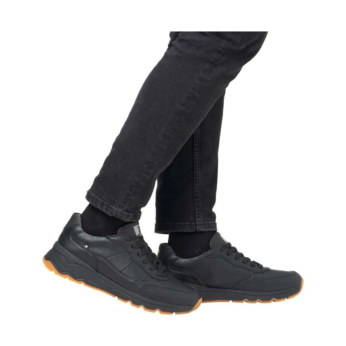 black casual closed men's shoes