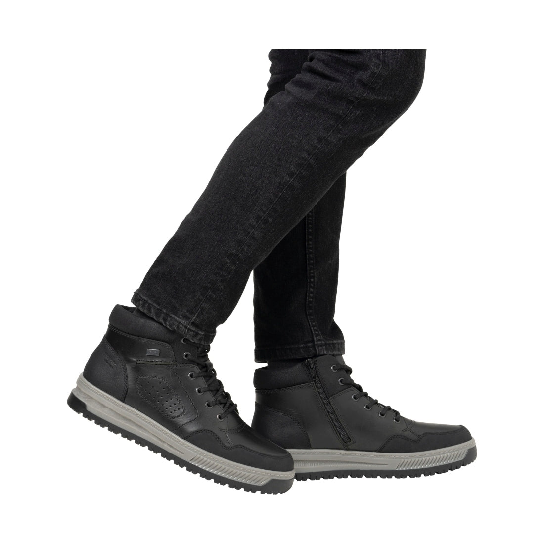 black casual closed men's boots