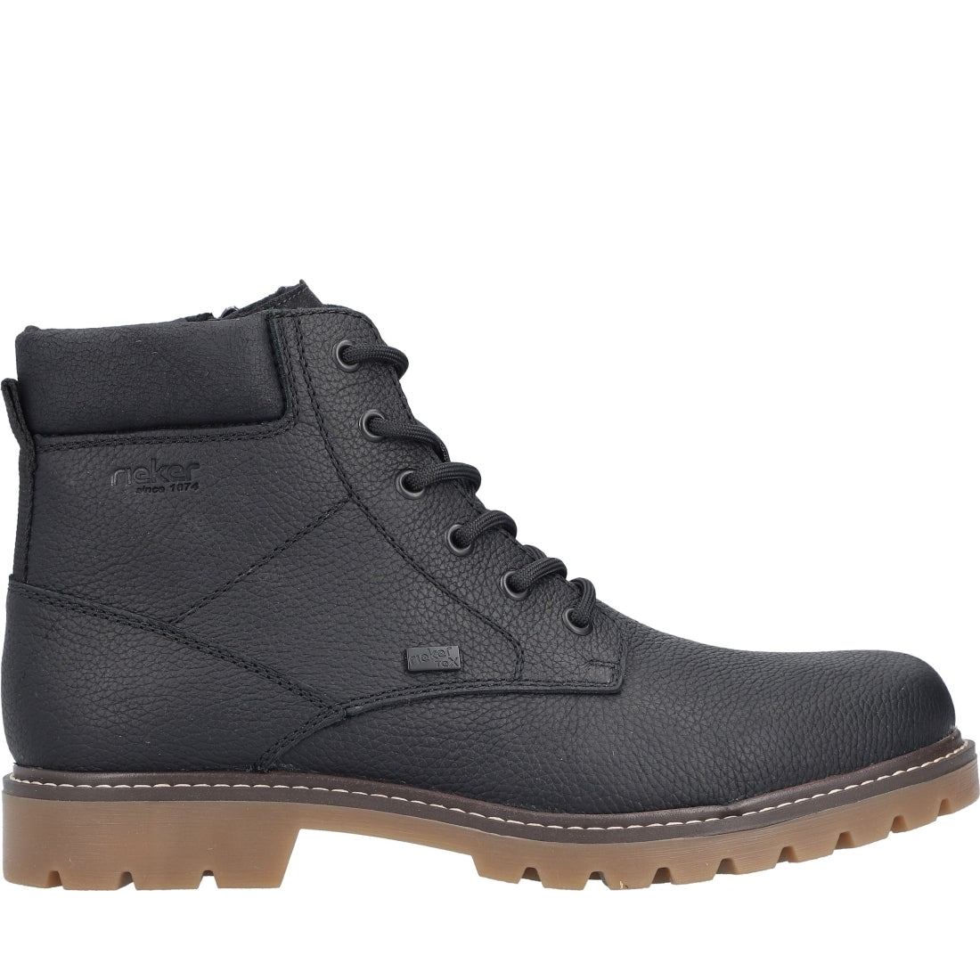 black casual closed men's boots