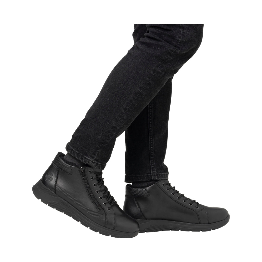 black casual closed men's boots