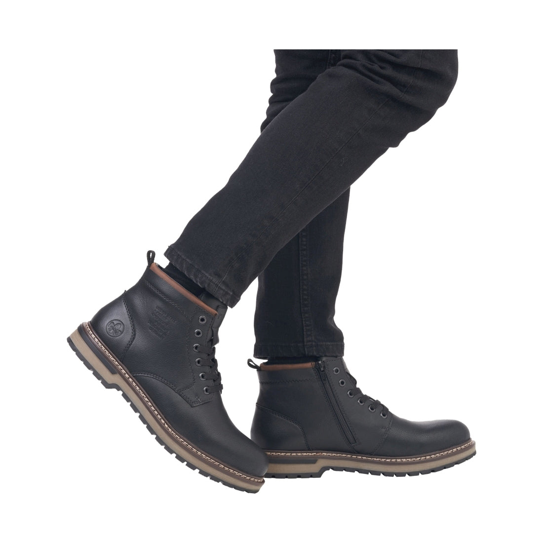 black casual closed men's boots