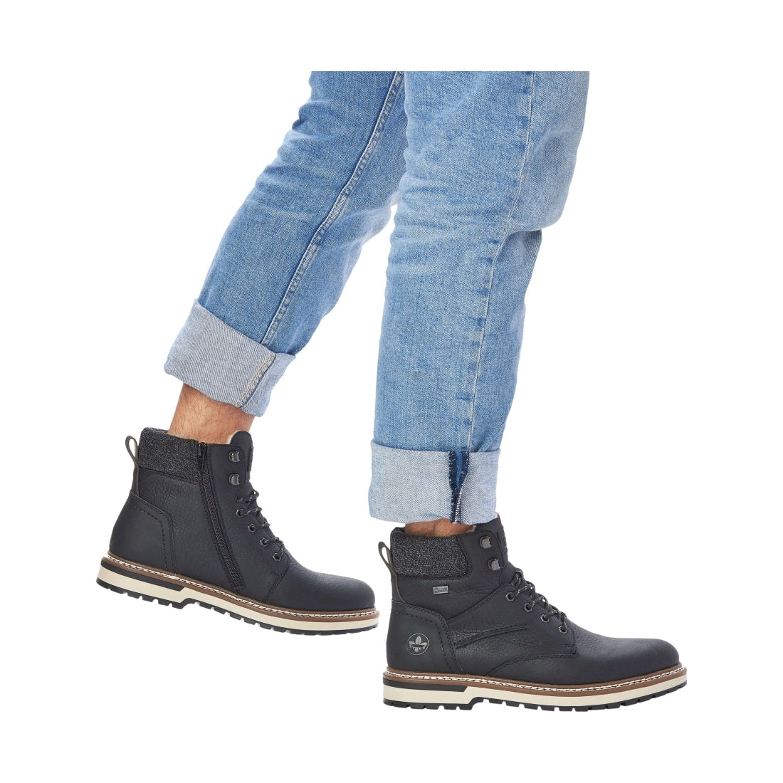 black casual closed men's boots