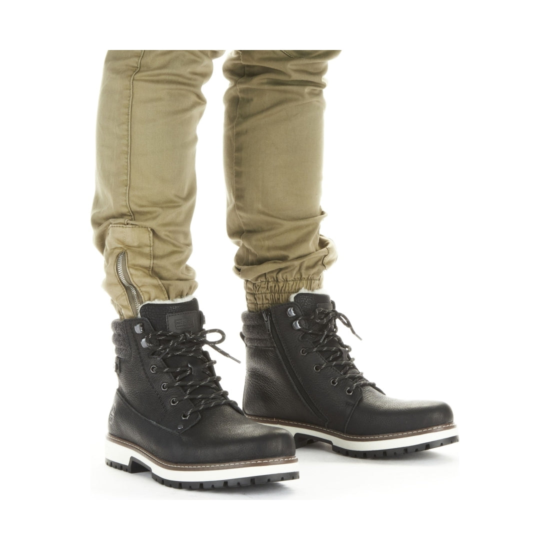 black casual closed men's boots