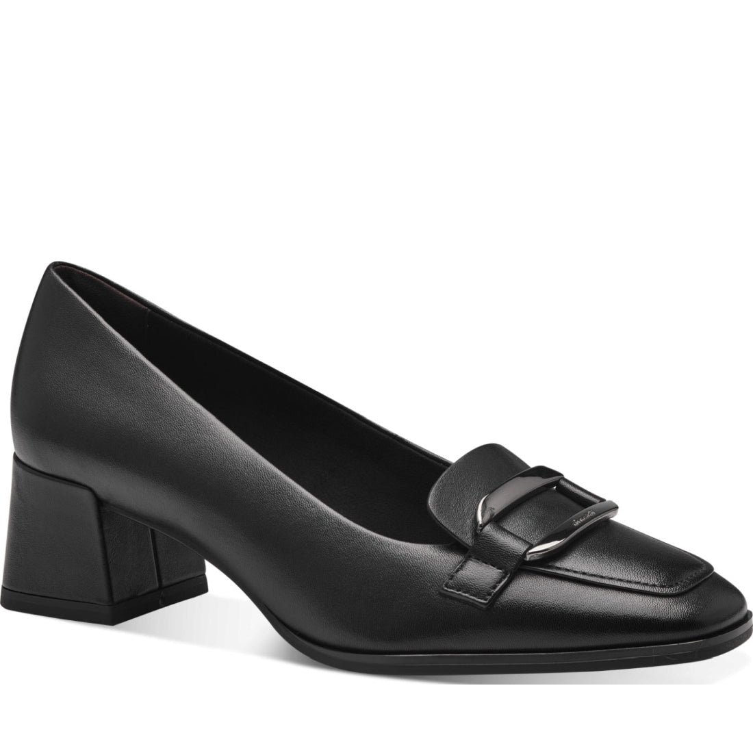 black elegant closed pumps