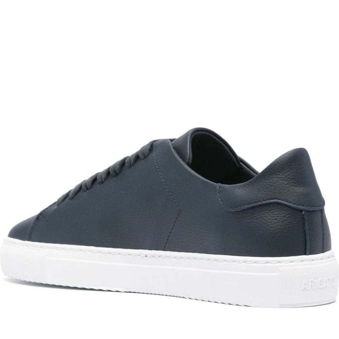 AXEL ARIGATO mens navy, white clean 90 sneaker | Vilbury London