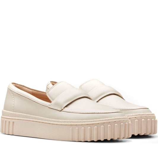 Clarks womens 1227 cream leather mayhill cove loafers | Vilbury London