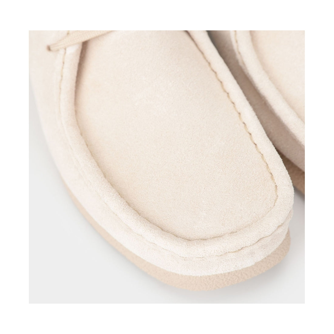 Clarks womens 1247 sand suede wallabeeevosh leisure trainers | Vilbury London