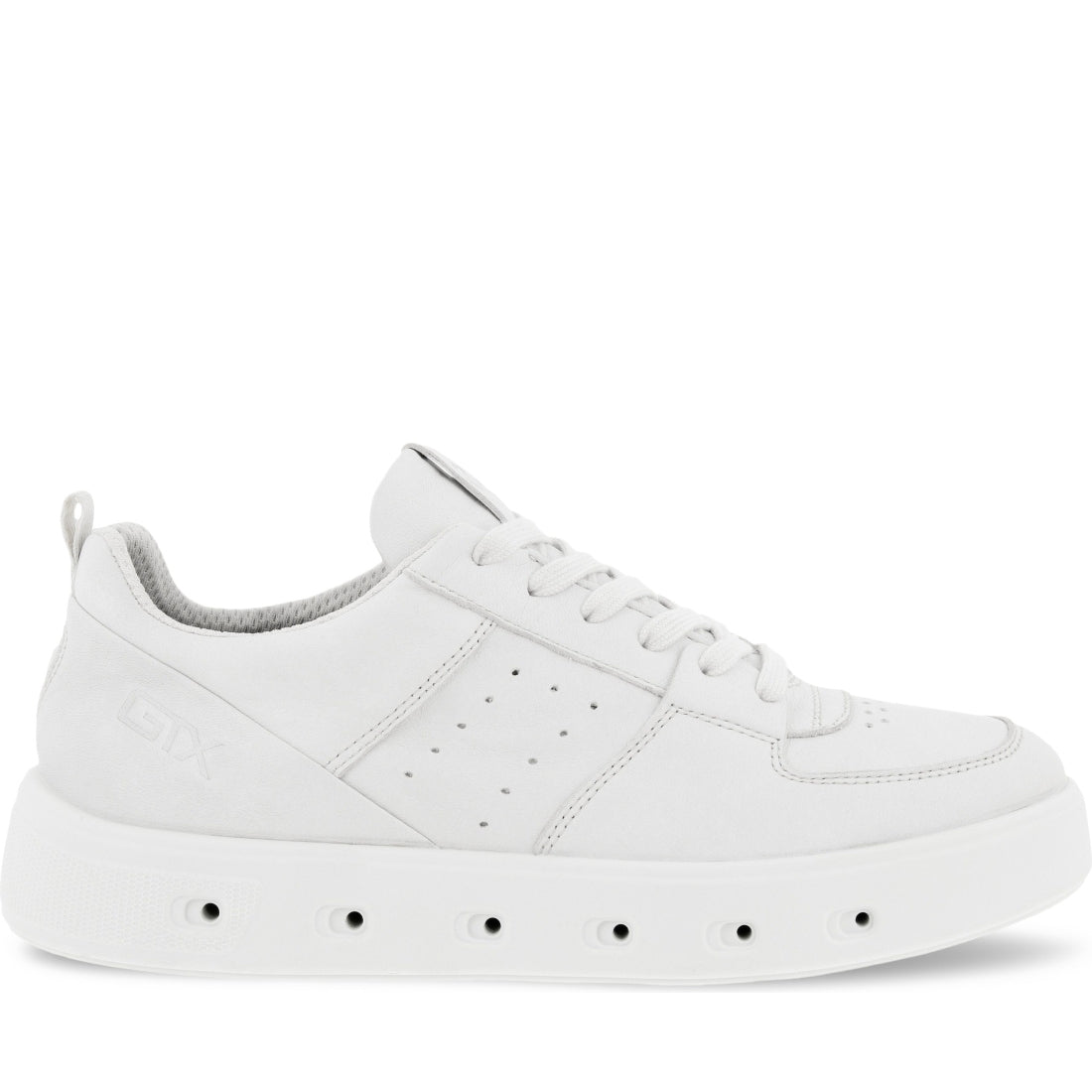 ECCO womens white street leisure trainers | Vilbury London