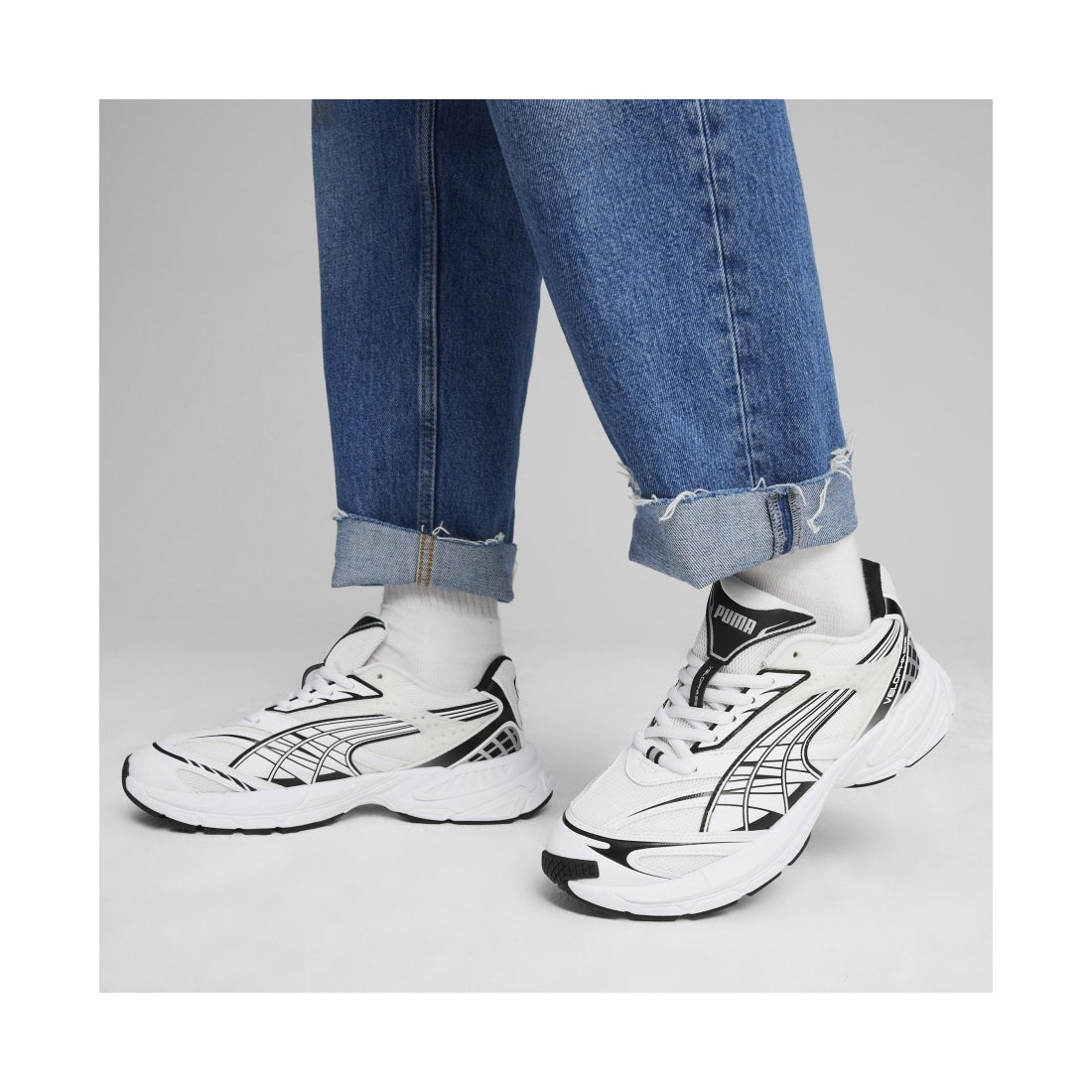 Puma unisex adults white silver velophasis leisure trainers | Vilbury London