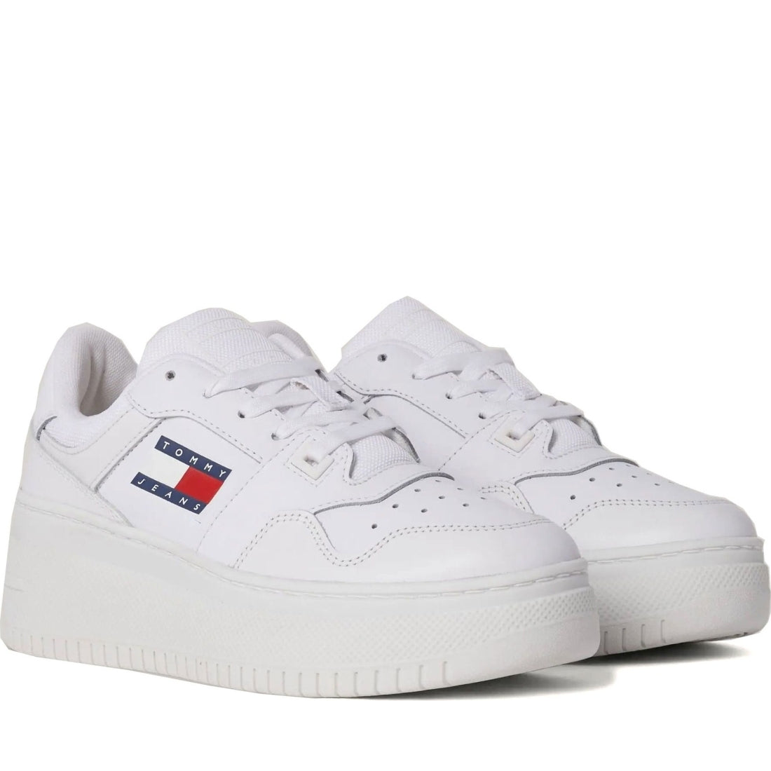 Tommy Jeans womens white retro basket flatform | Vilbury London