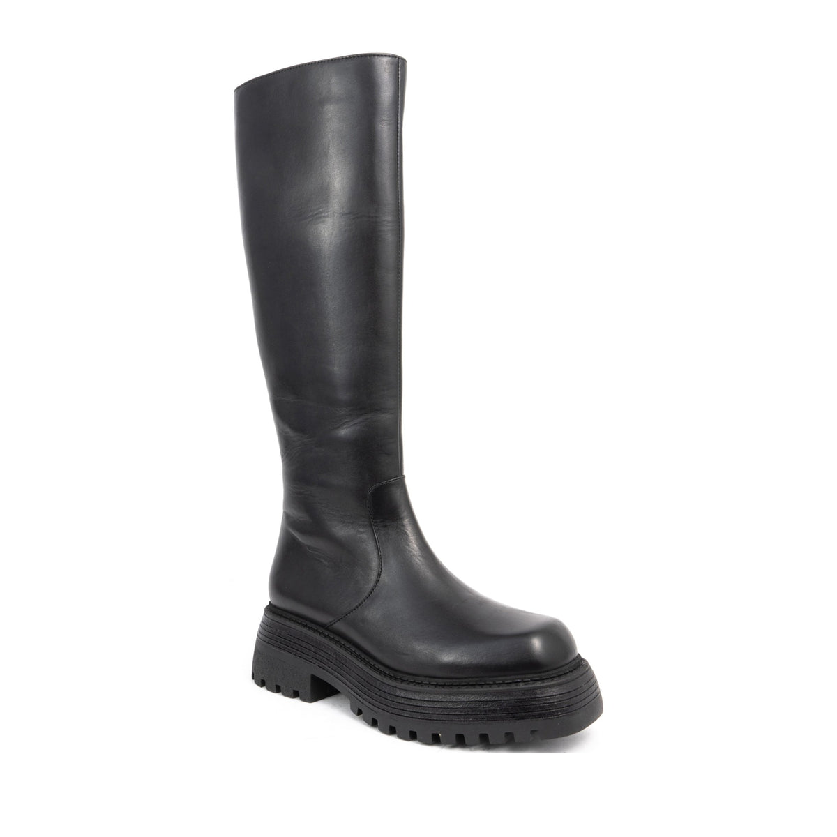 black casual closed boots
