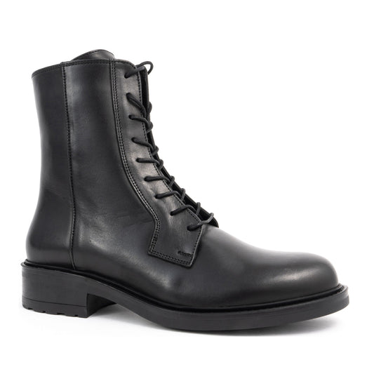 black casual closed booties