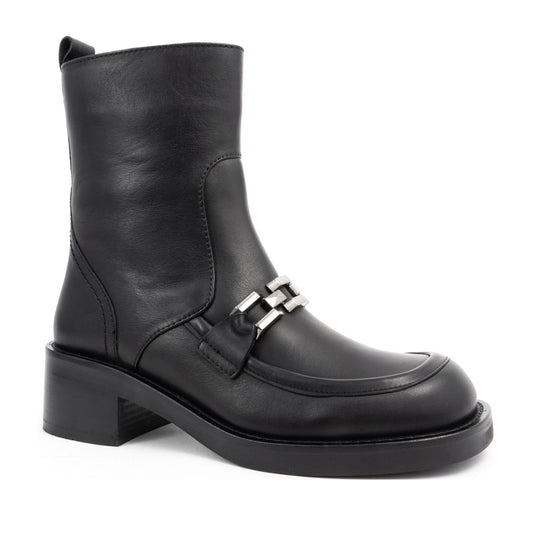 black casual closed booties