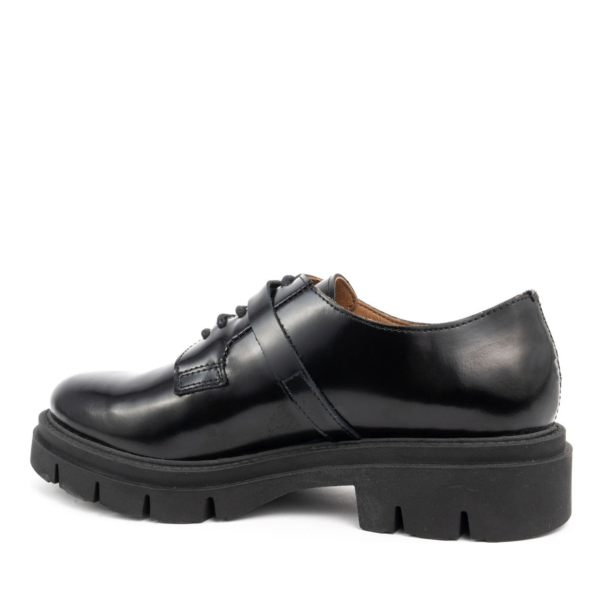 black casual closed loafers