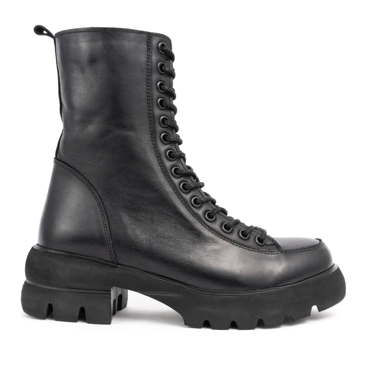black casual closed booties