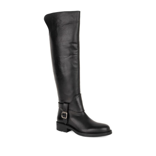 black casual closed boots