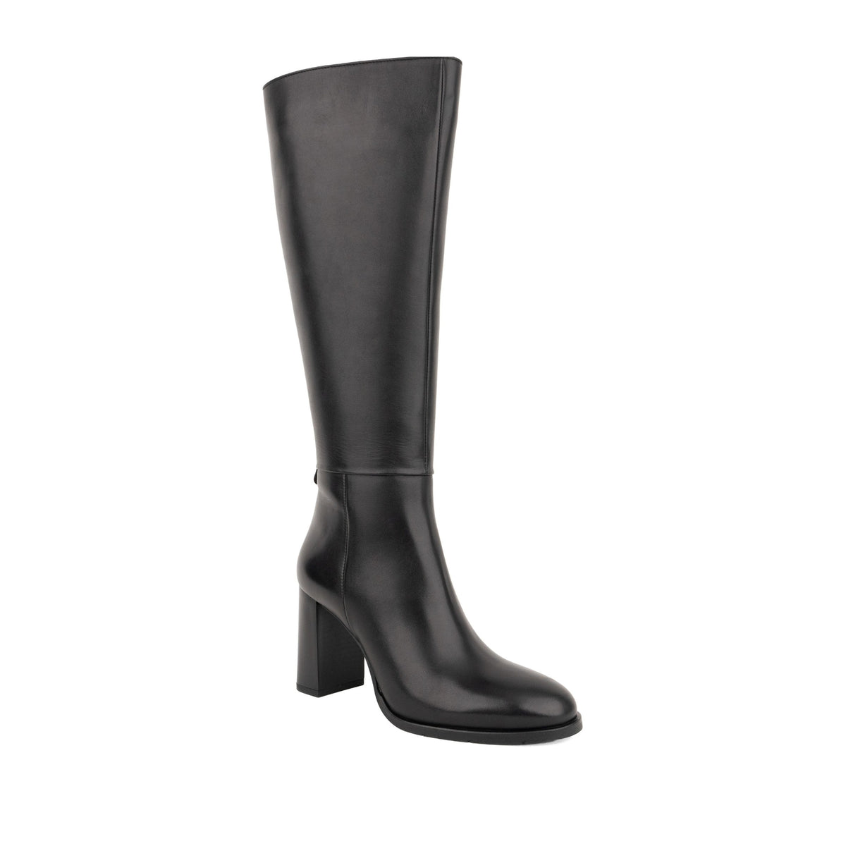 black elegant closed boots