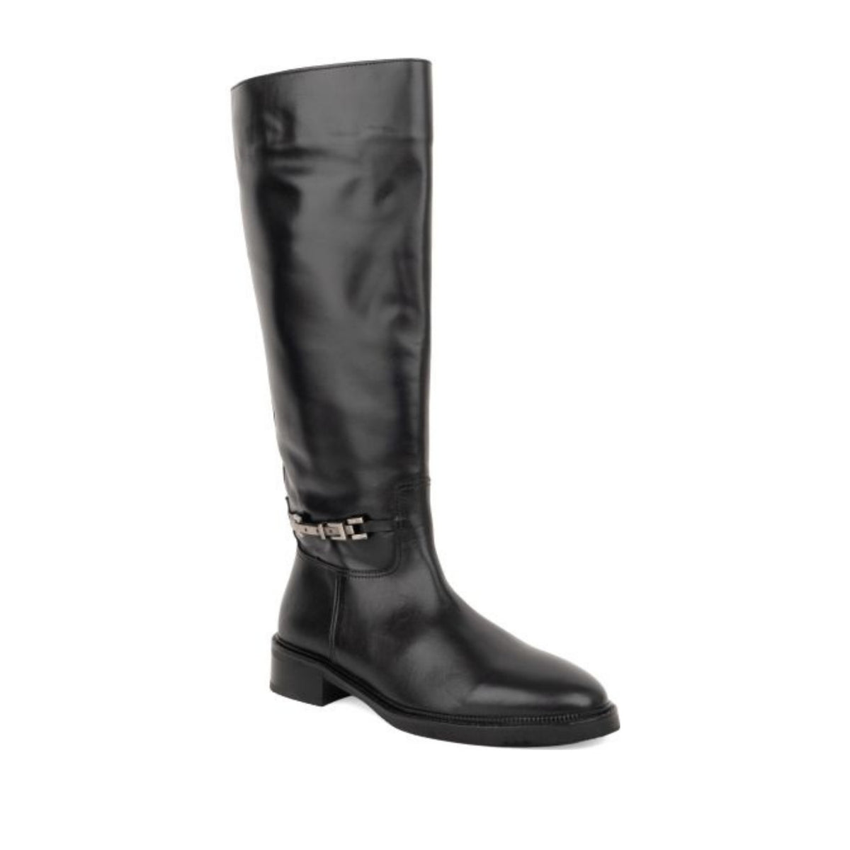 black casual closed boots