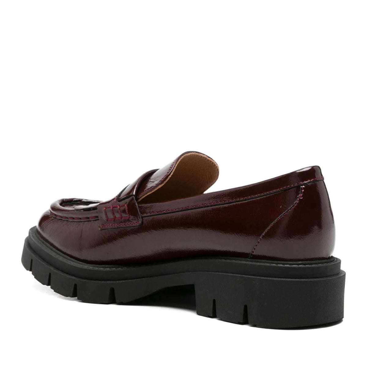 bordo casual closed loafers
