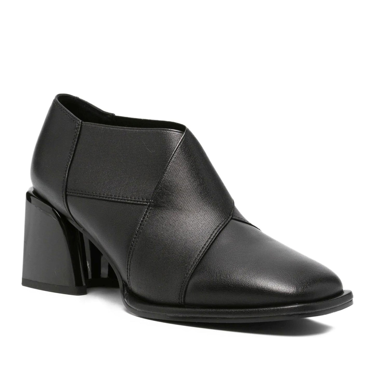 Women's Black Pumps